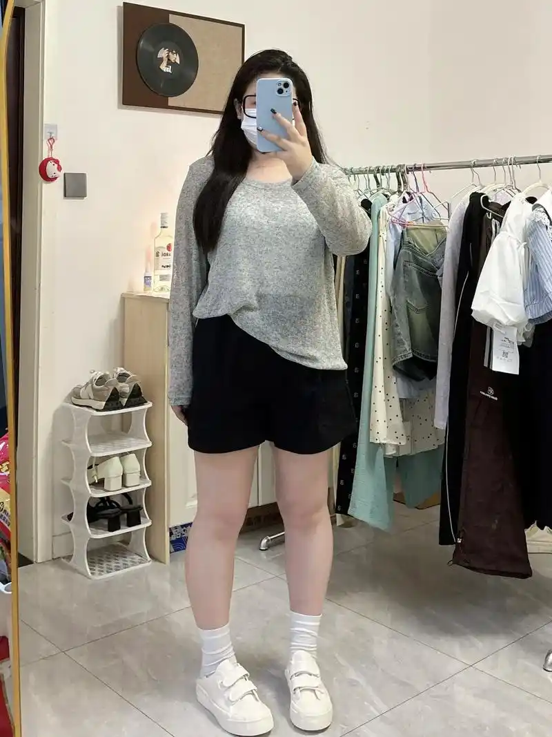 160 150斤肉肉女孩的夏日穿搭,又有新皮肤穿啦#微胖穿搭 - 抖音