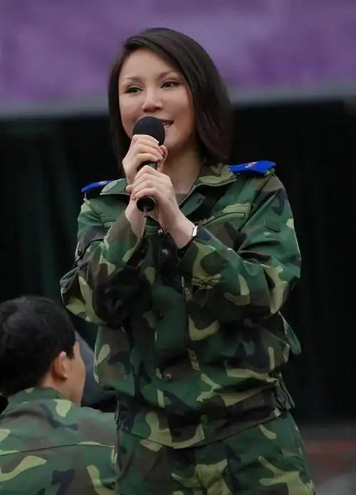 歌手林萍儿子都已经这么大了但是她的丈夫是谁至今还是个谜