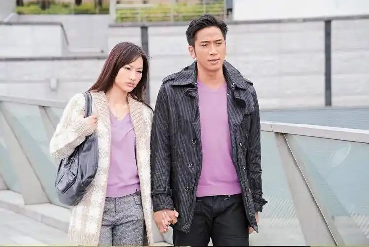 李元玲自称「吴卓羲老婆」但吴卓羲却坚决否认:「见过几次面就系女友