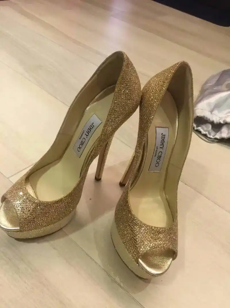 jimmy choo 金色鱼嘴晚宴鞋 15cm#高跟鞋 #记 - 抖音
