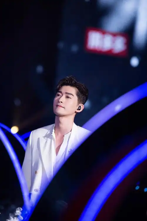 张翰报复性营业##湖南卫视618晚会