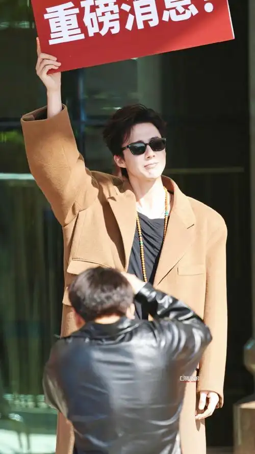 刘宇宁一念关山##刘宇宁宁远舟##刘诗诗刘宇宁hi6上班路透