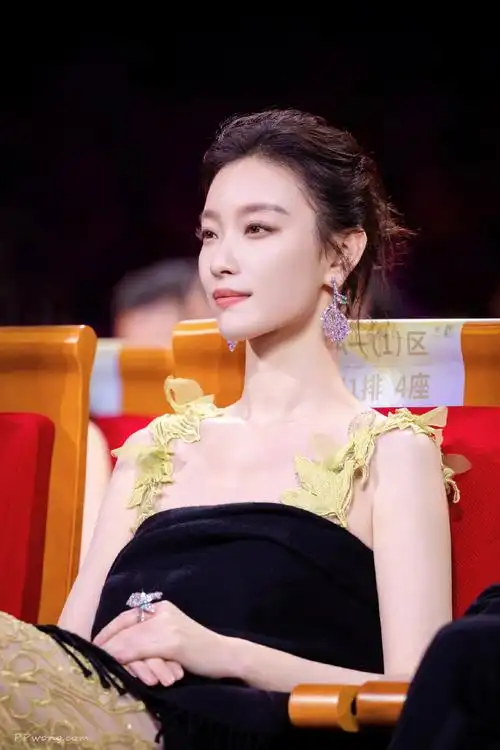 221112@倪妮v金鸡奖颁奖典礼 part.