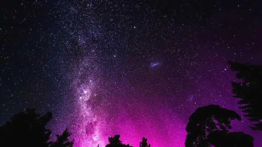 浩瀚星空美景宽屏壁纸_谜一样的美丽星空