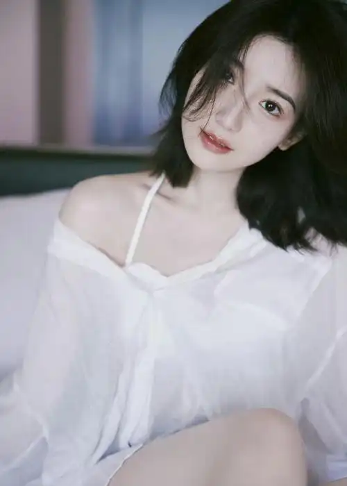 毛晓彤侧脸睡颜##时间夺走了毛晓彤的什么