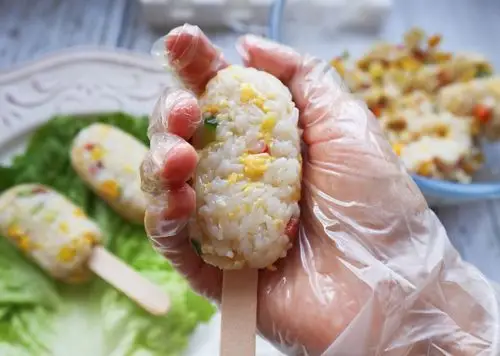 菠萝冰激凌饭团