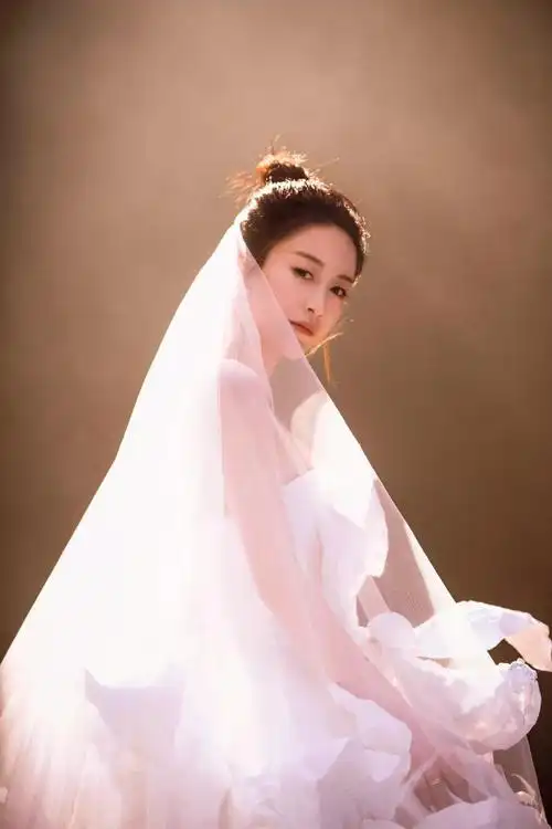 李嘉格新专辑首波主打歌曲谢谢你爱我洗脑上线