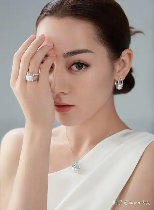 哪些明星最喜欢戴珍珠首饰?