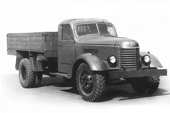 苏联吉斯150型载重汽车