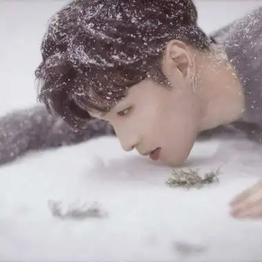 exo张艺兴帅气冷酷头像高清