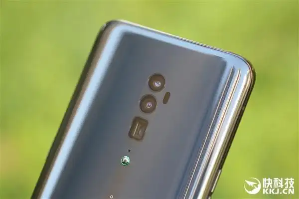 前置08秒优雅旋出opporeno10倍变焦版图赏