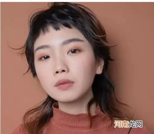2020流行的女生姬式短发发型 绝对个性前卫