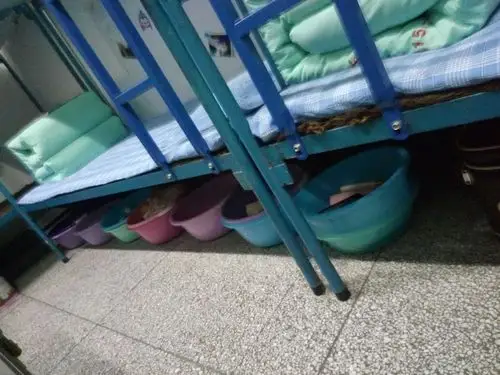 延安实验中学高2015级教育常规之宿舍篇