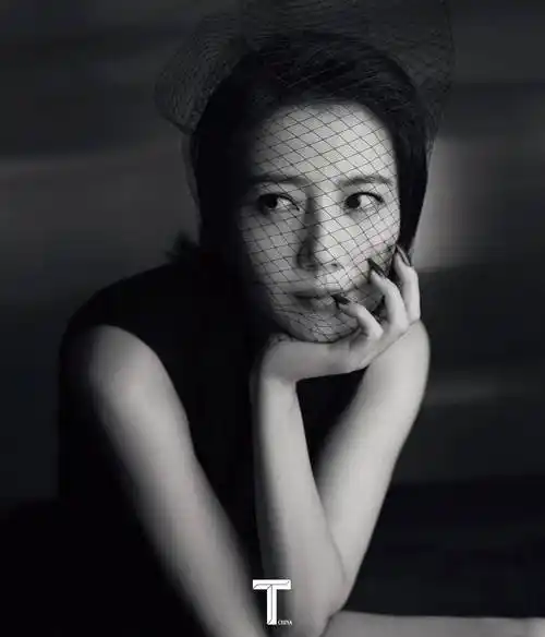 高圆圆最新杂志写真大片,时尚优雅,知性大气_切换_工作_能保持