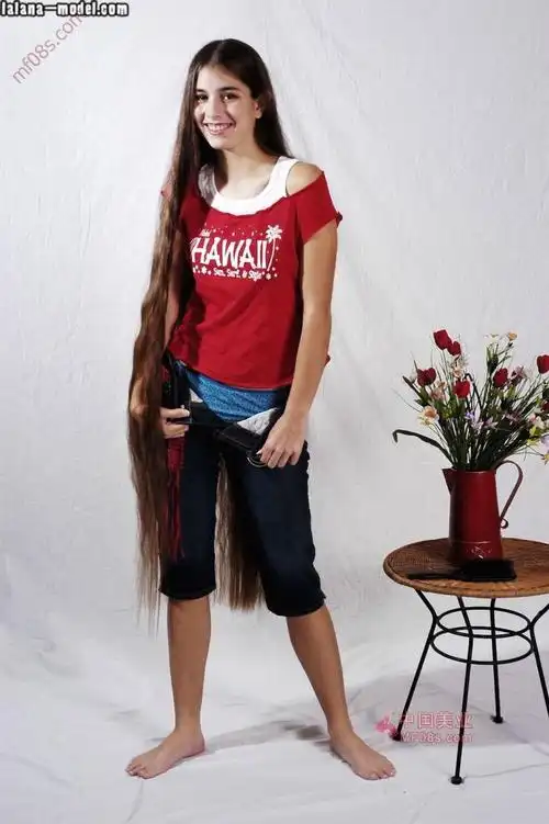 德国长发女lalana长发图片专辑(283)