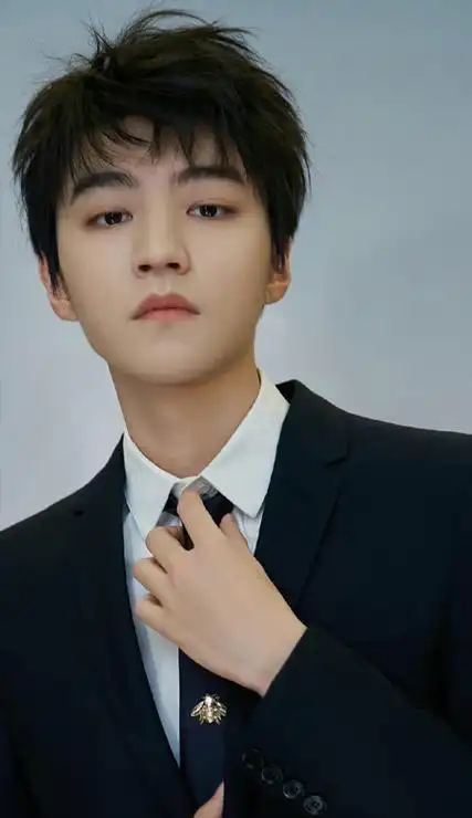 超级优质又很帅气的潮男明星壁纸 帅哥那么多没有一个属于我_2