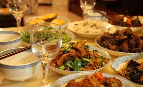 洛阳人的年夜饭桌上,总有一道菜让你泪流满面!