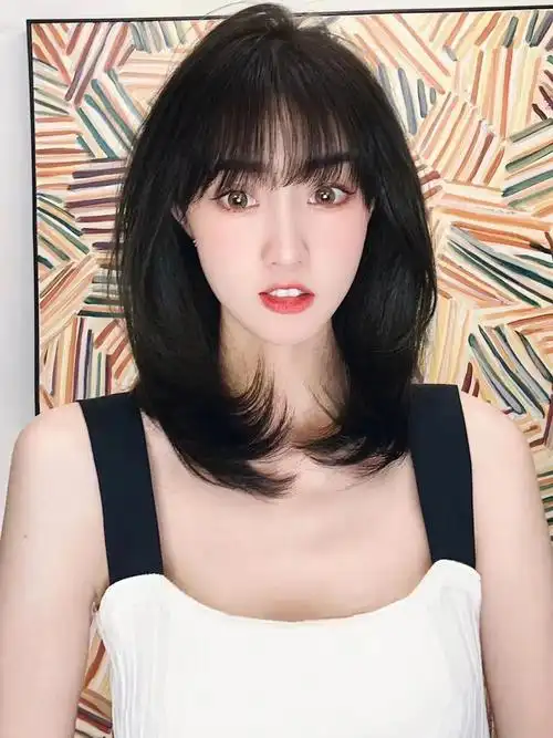 锁骨发77摩根烫