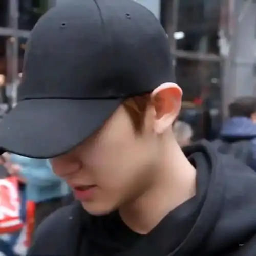 朴灿烈女友视角好好看看自家的男友吧.