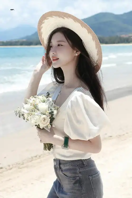 而且不是参加浪姐的陈意涵,是参加过创造101的陈意涵