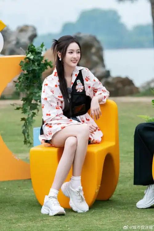 張宥浩@郭俊辰_fiction@吴宣仪_betty@王勉__@翟潇闻@谢可寅@敖子逸