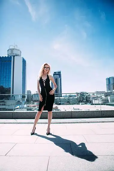 【街美女】图片免费下载_街美女素材_街美女模板-千图网