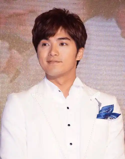 贺军翔被批重男轻女,两个女儿还不够,直言:确认是儿子再生!