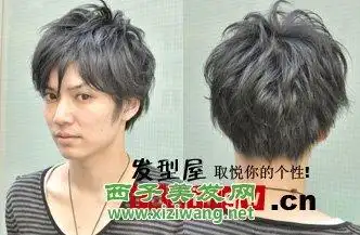 日本本周最火男生皮卡路烫发发型