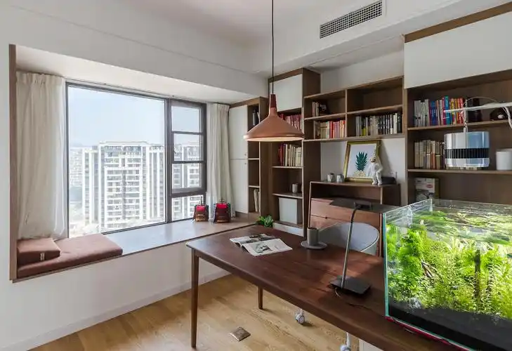 140平北欧风格家书房布置图