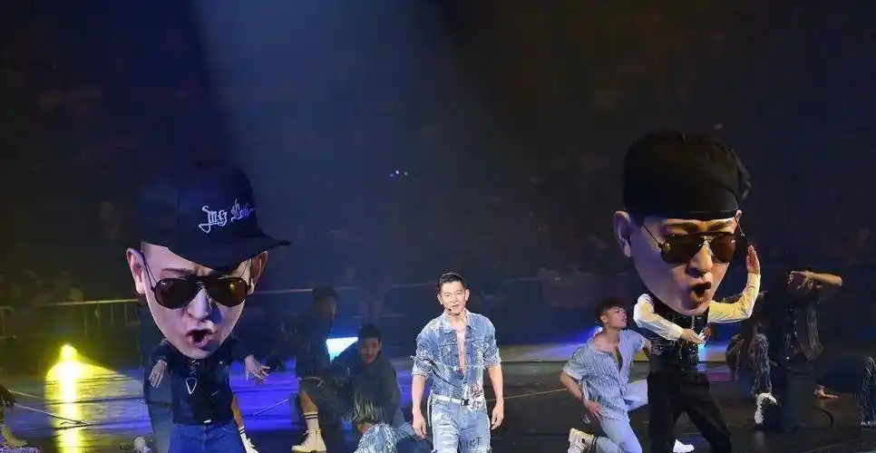 刘德华官宣!有广州站!_演唱会_巡回_音乐会