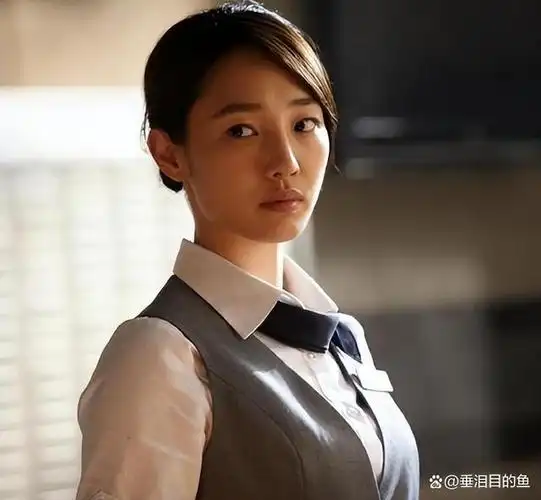 白百何的网红穿搭,将她的事业境遇,体现得淋漓尽致