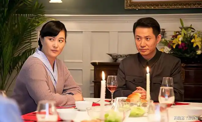 王菁华和初恋常戎分手21年后,一个家庭幸福,一个50岁依然未婚|演员