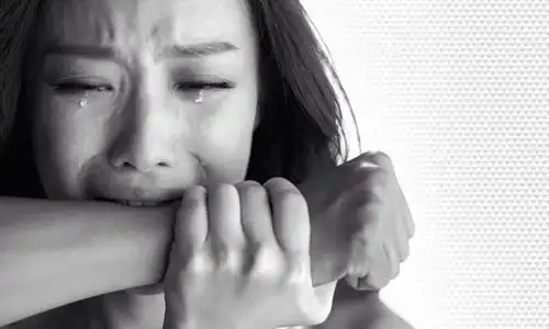 让人想哭的抑郁症说说心里难受得想哭的伤感句子