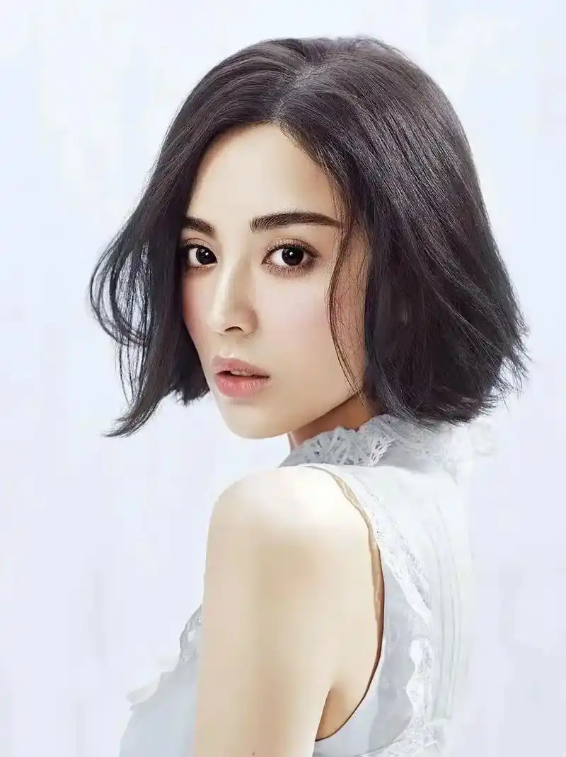 短发一样架得住!古力娜扎 - 抖音