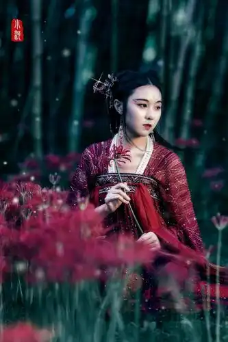 【上海约拍】彼岸花古风写真分享,希望喜欢