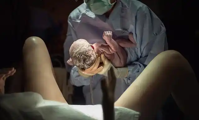 最佳!女人分娩真实过程"洋洋大观"-第1张图片-小宝网