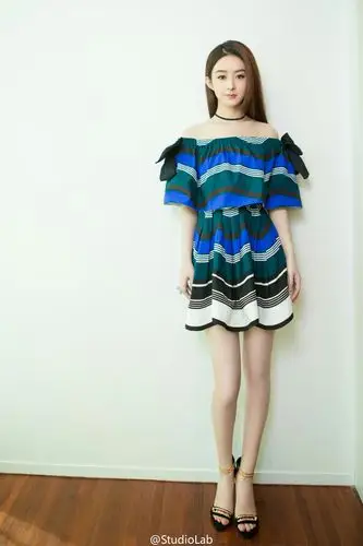 来自泡泡圈:                                      赵丽颖 浏览