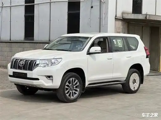 23款丰田霸道4000gxr现车价格港口最低62万起售降价