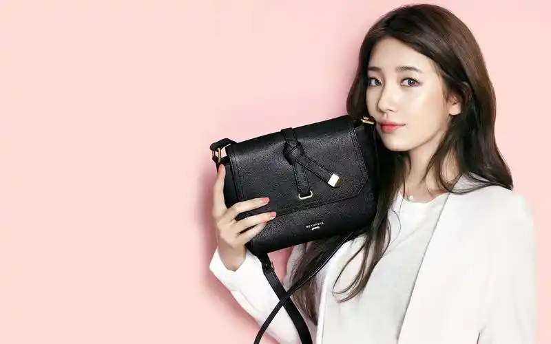 甜美可人的裴秀智美女电脑壁纸高清大图预览1920×1200_美女壁纸下载