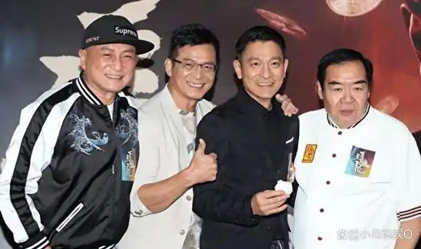 香港影坛有两位备受瞩目的巨星,分别是汤镇业和刘德华.