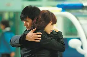 海岩新《生死之恋三部曲》将播 新版全是多角恋