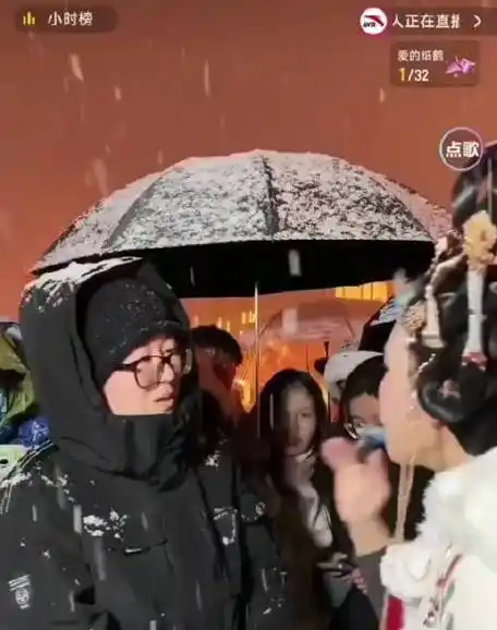 他也代表着洛阳代表,有积极向上的韧劲和进取精神#王一博#专盯王老师