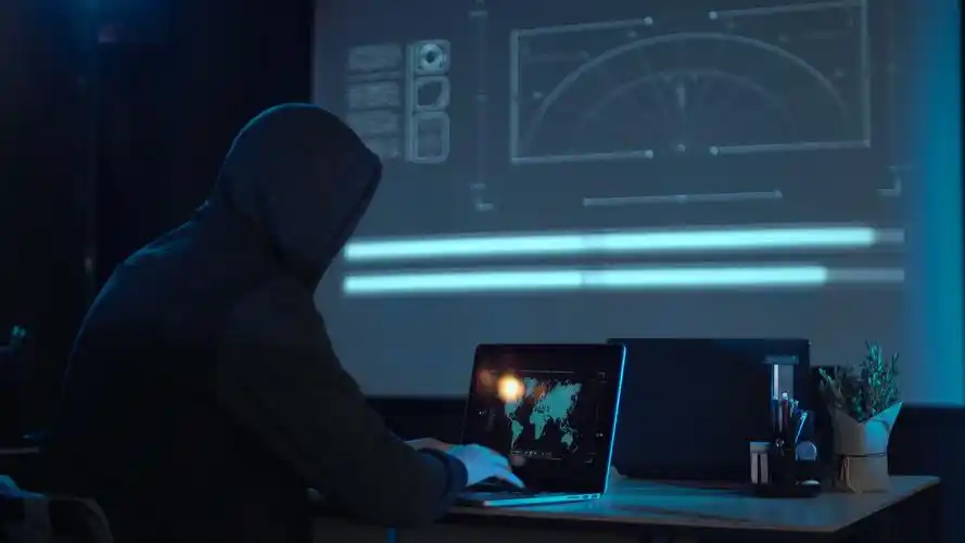 时空穿越到底是人类的幻想,还是真的可以实现?