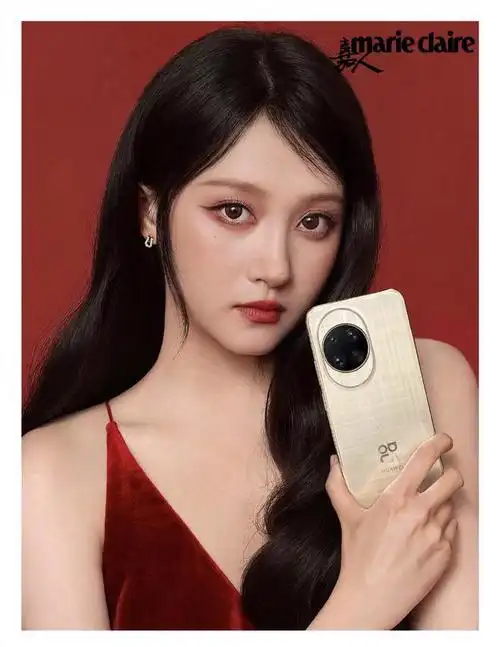 关晓彤新代言引争议,媒体痛批妆容太离谱,网友称像张萌快认不出