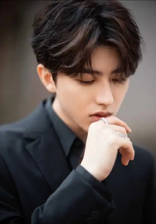 蔡徐坤维权案将开庭