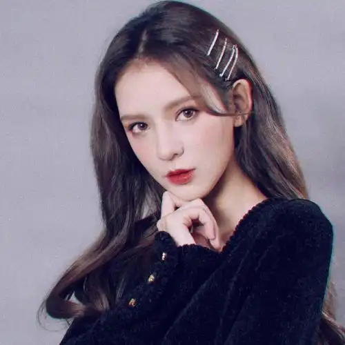 张予曦头像二传标明许晚虞