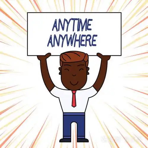 你可以在任何地方和每一刻做点什么,微笑的男人站在头顶上,双手举着