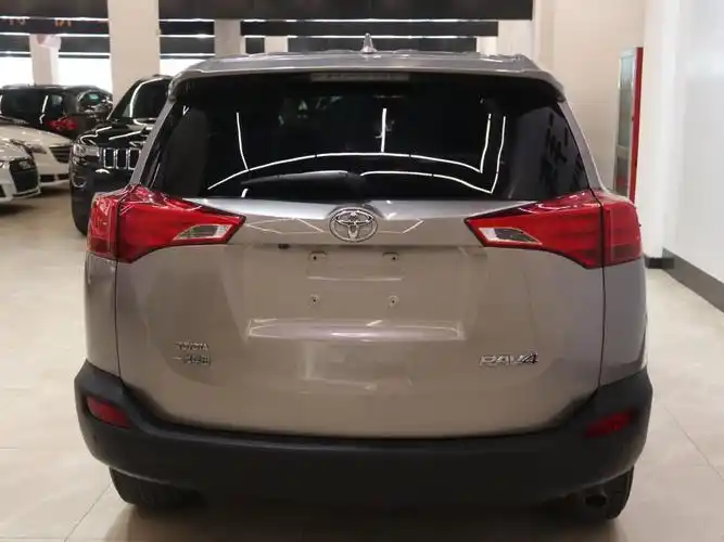 丰田rav4多少钱(丰田rav4的致命缺点)