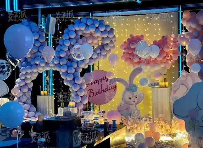 广州酒店生日布置图片广州酒店生日宴会场地布置效果图