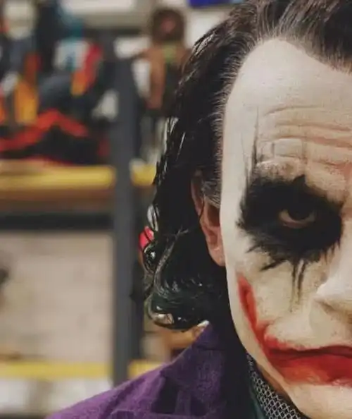 大神晒杰斯莱杰小丑手办,皮肤细节惊艳众人,网友:这是真的吧?